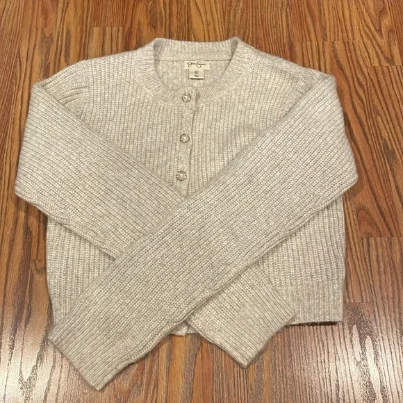 Jessica Simpson sweater 👚 - Picture 1 of 7